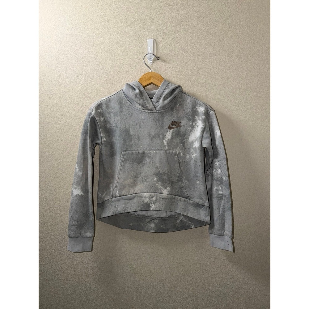 Girls Nike Hoodie Size Medium